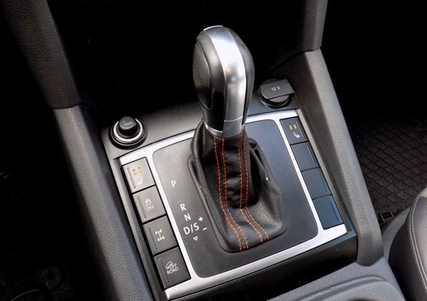 Volkswagen Amarok cena 89999 przebieg: 169999, rok produkcji 2016 z Ciężkowice małe 529